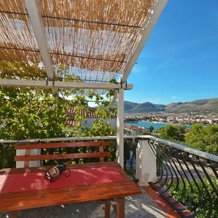 In With Sea View, Terrace, Air Conditioning, W-lan 5065-1 Apartment