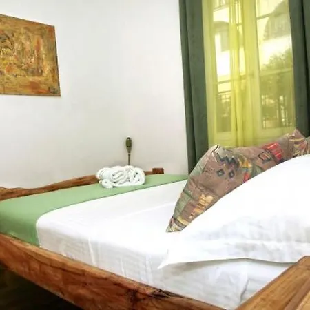 In With Sea View, Terrace, Air Conditioning, W-lan 5065-1 Apartment Trogir